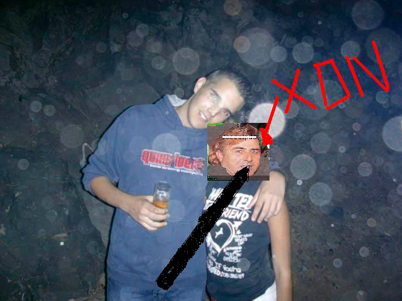 10_broma1099236428
